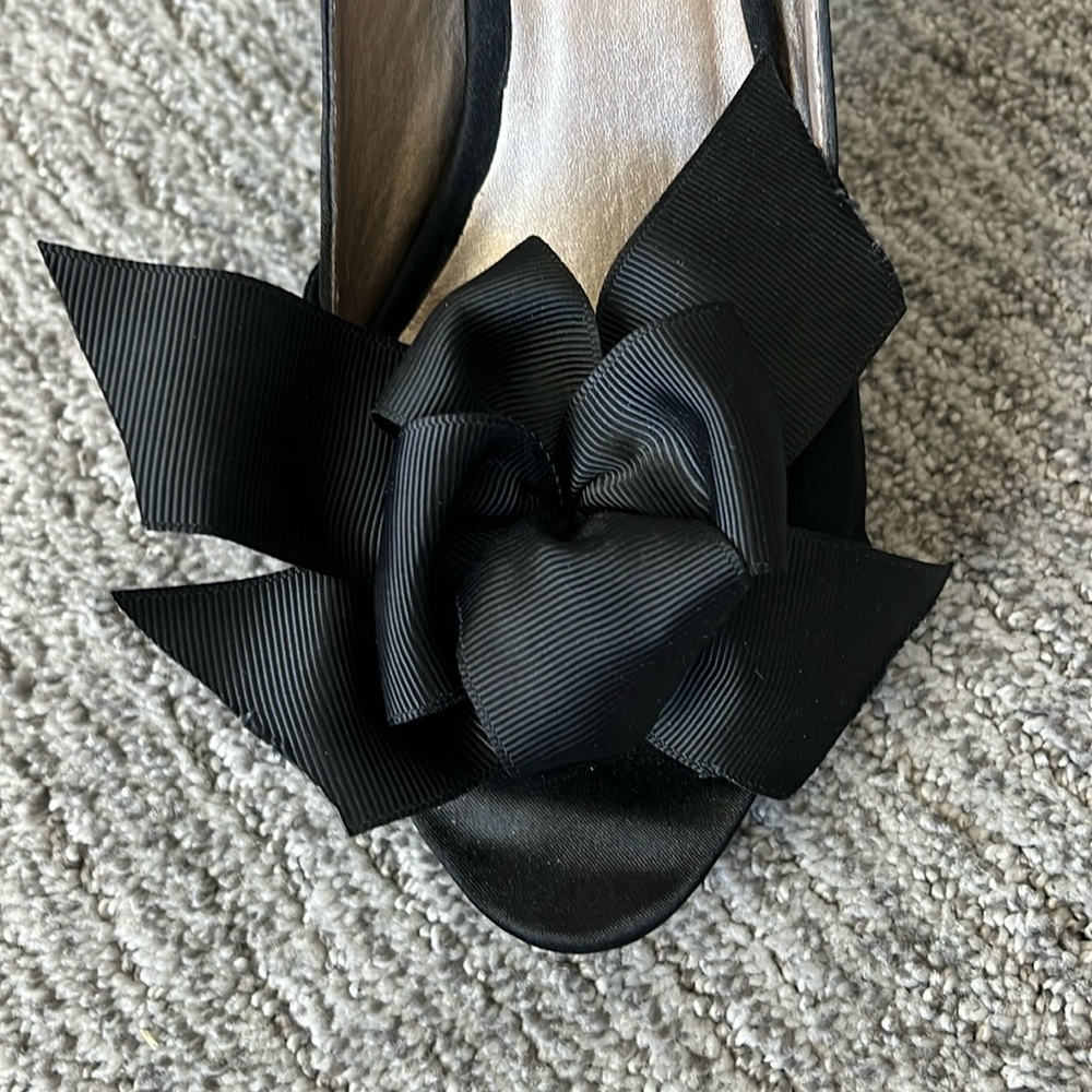 Black stiletto heels